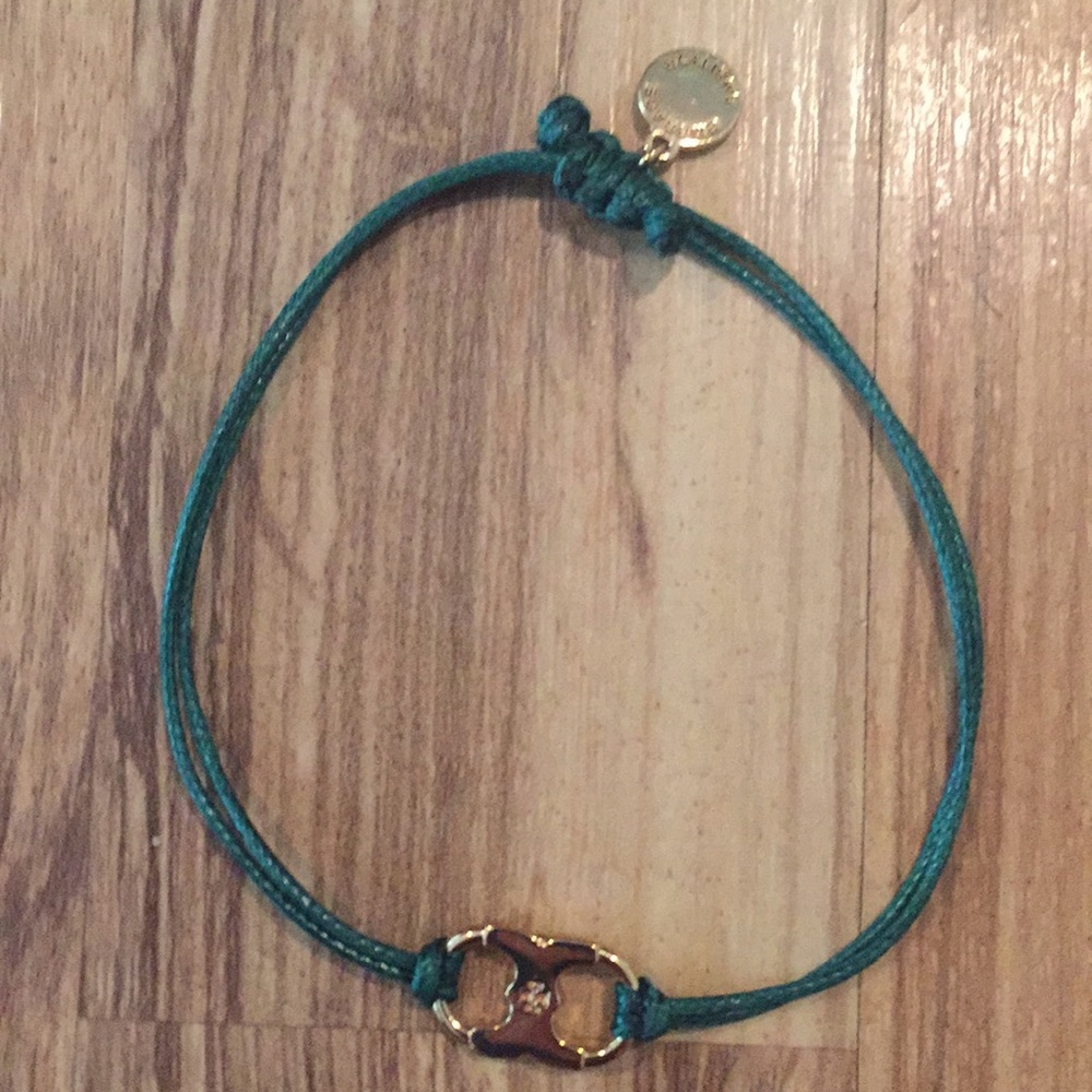 NEW Tory Burch embrace ambition green bracelet